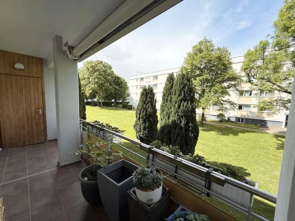 Rental: 4-Room Apartment in Böblingen