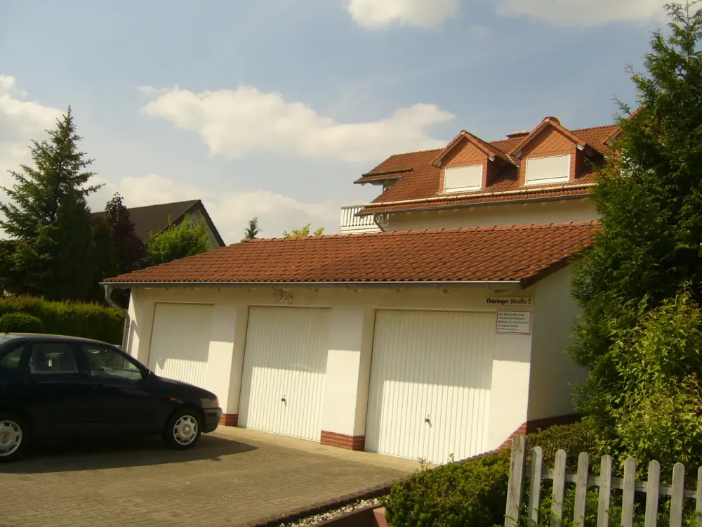 3,5-ZKB DG-Whg., Gäste-WC, Neue Einbauküche, Speisek., Glasfaser, Balkon Herkulesblick und Garten