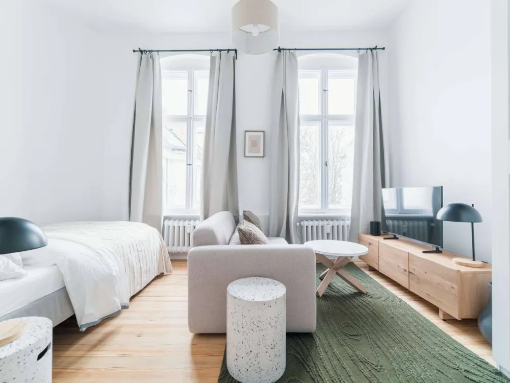Beautiful 1-Room Apartment in Charlottenburg - Fully Furnished
