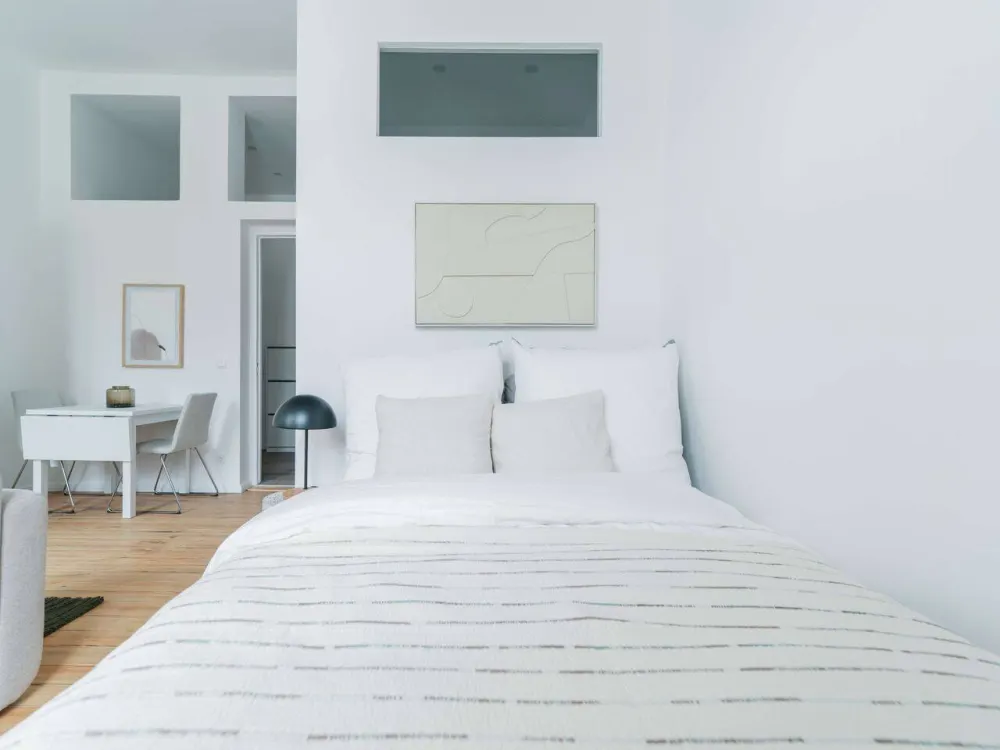 Beautiful 1-Room Apartment in Charlottenburg - Fully Furnished
