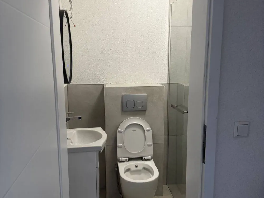 Luxus 1-Zimmer | Erstbezug | möbliert mit Balkon| ALL INCLUSIVE