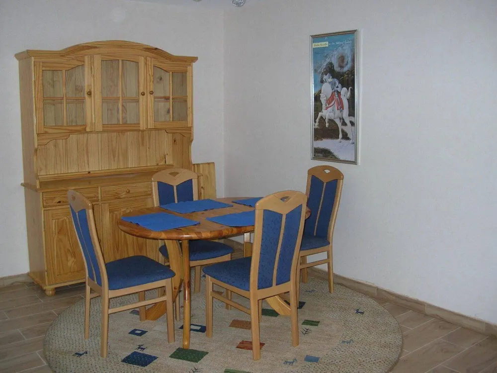 Grosszügige 2-Zimmerwohnung, ruhig gelegen