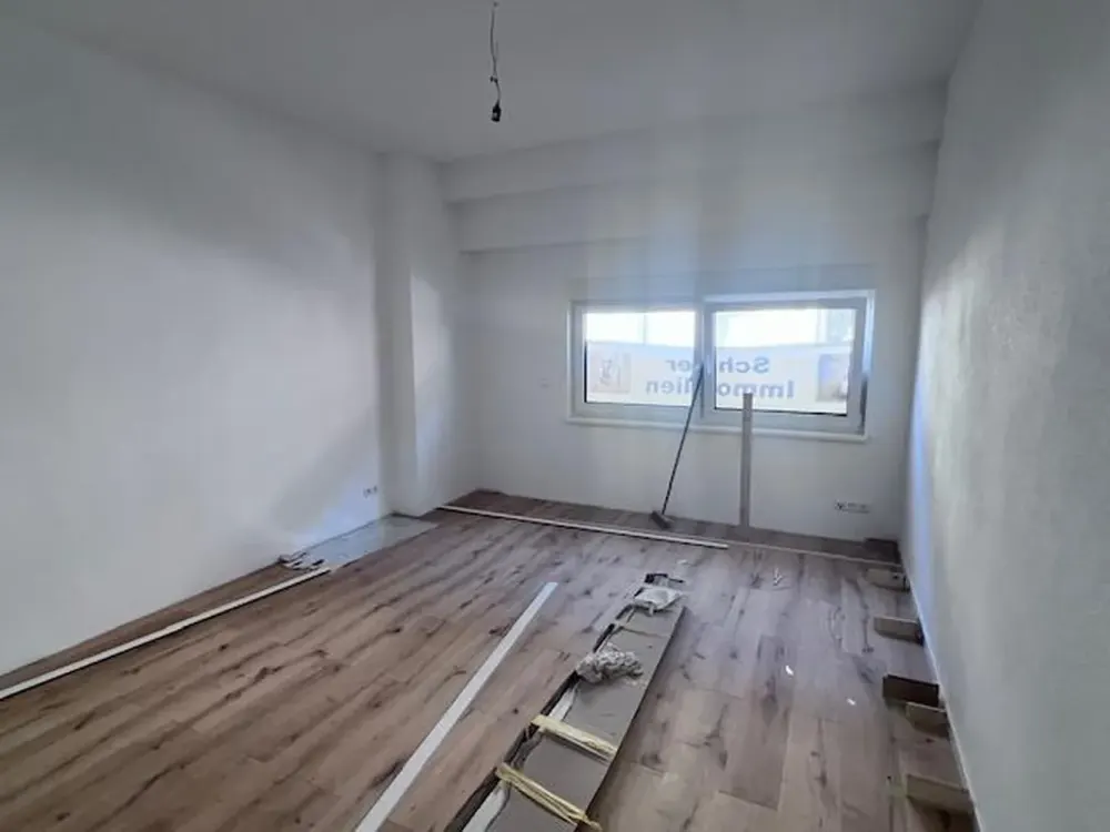 First Occupancy After Complete Renovation - 2.5-Room Apartment | KfW 55