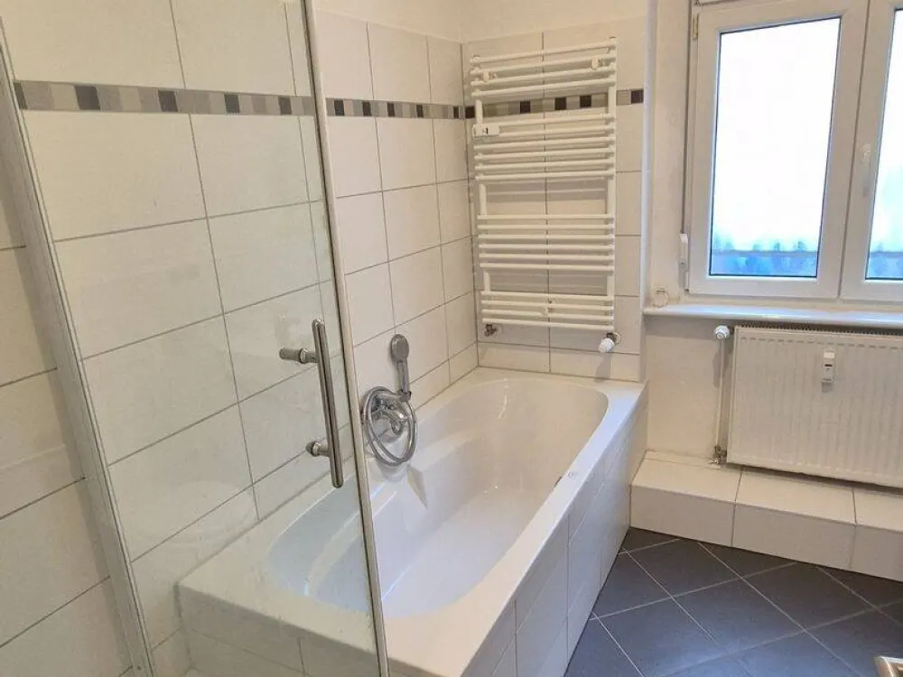 Completely Renovated Old Building Apartment with Spree View and Boat Dock by the Garden