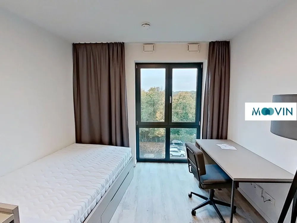 URBAN BASE: Fully Furnished Smart Apartment with Fitted Kitchen, ALL-IN RENT and Many More EXTRAS