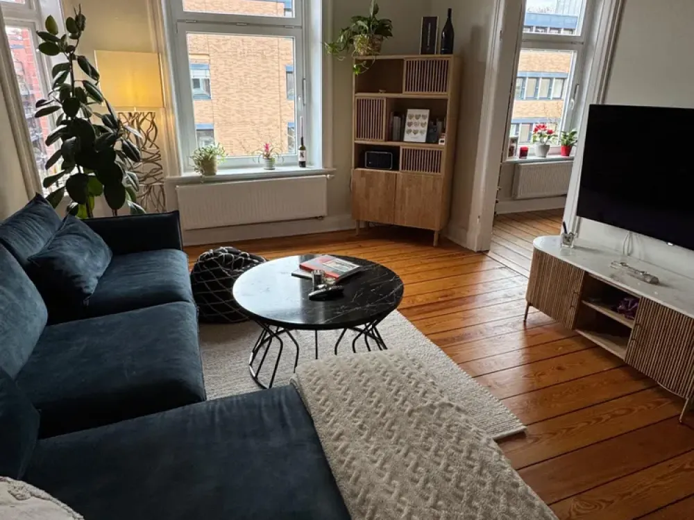 Temporary Rent: 3.5-Room Apartment in Hamburg-Uhlenhorst (01.11.2026-30.06.2027)