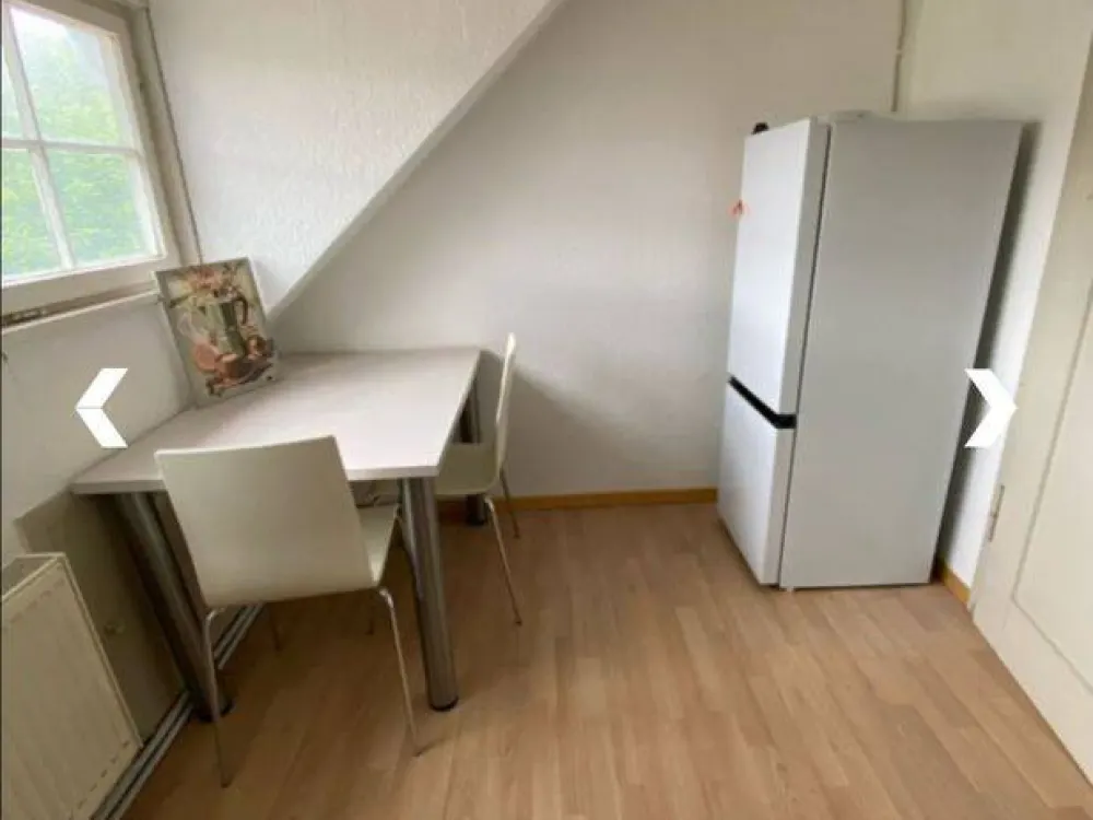 غرف في شقة مشتركة في شتوتغارت الجنوب