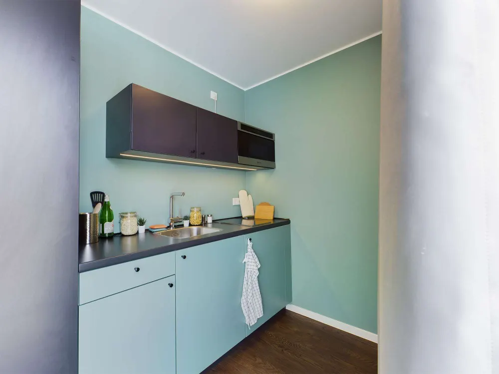 DIE ZIMMEREI | Zentral in Mitte: Möblierte Wohnung - ideal für Young Pros | Maxi Bude