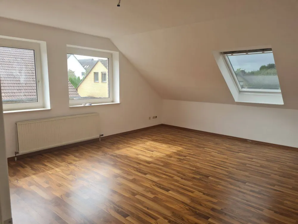Super central! Bright friendly 2.5-room apartment in Paderborn