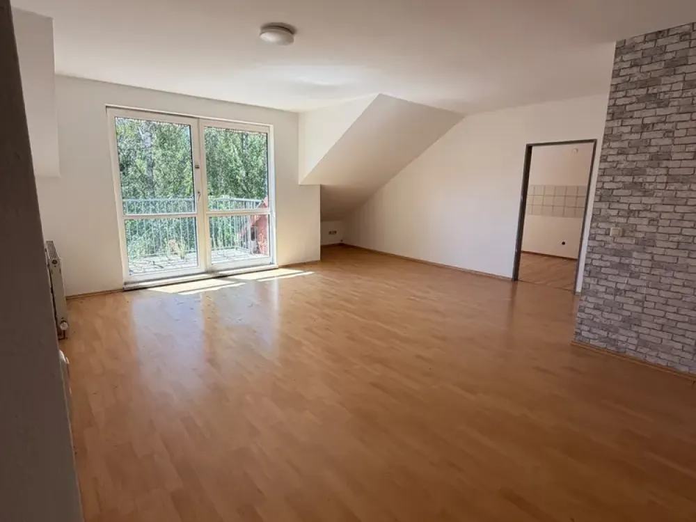 Spacious 3-Room Apartment with Balcony, 87.89 m² at Struthbachweg 23, Kassel
