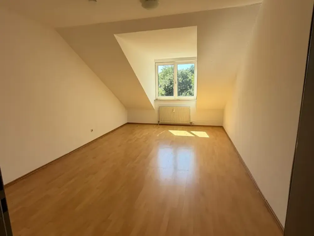 Spacious 3-Room Apartment with Balcony, 87.89 m² at Struthbachweg 23, Kassel