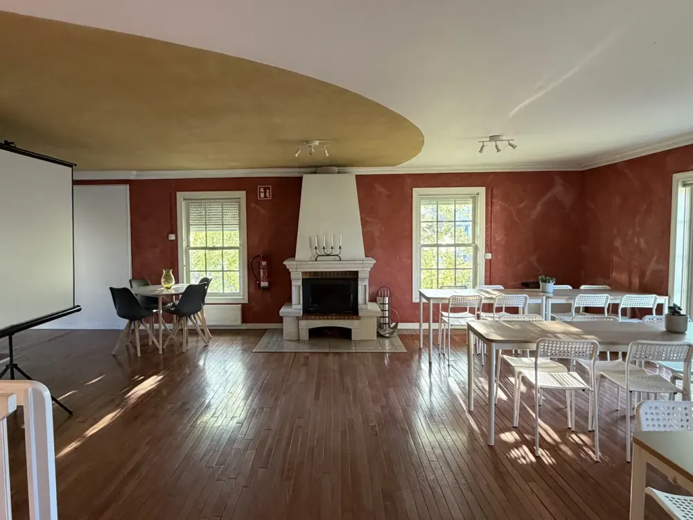 Dream Apartment in American Style, Double Garage, Expandable Living Area, Terrace, Garden