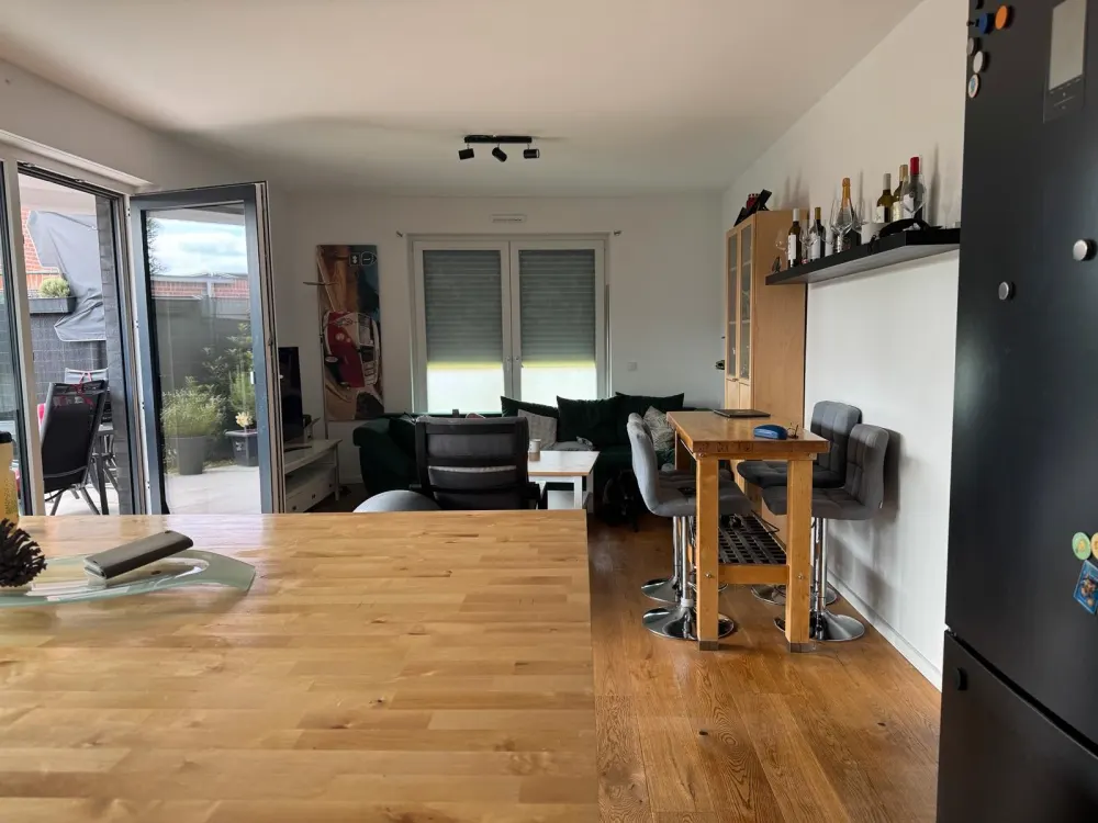 Looking for nice new tenants for our 99 m2 apartment