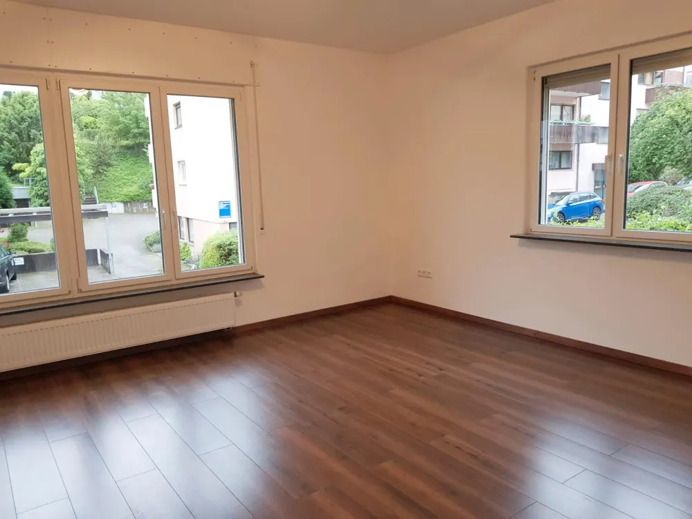 Home with 3 Rooms in Central Location of Stuttgart Ost