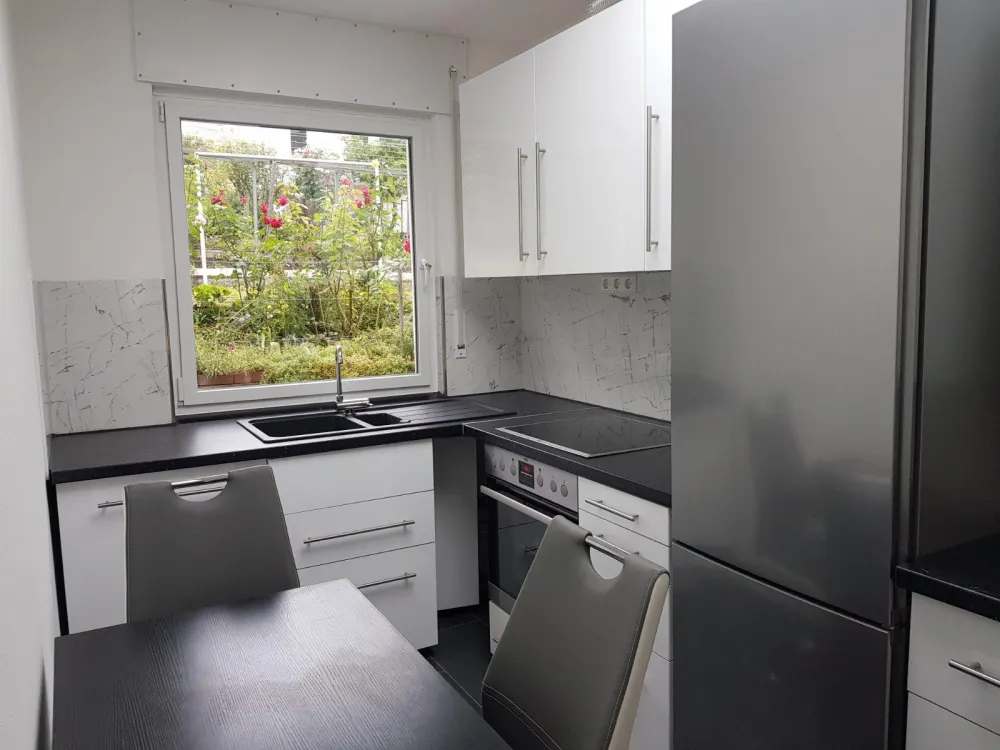 Home with 3 Rooms in Central Location of Stuttgart Ost