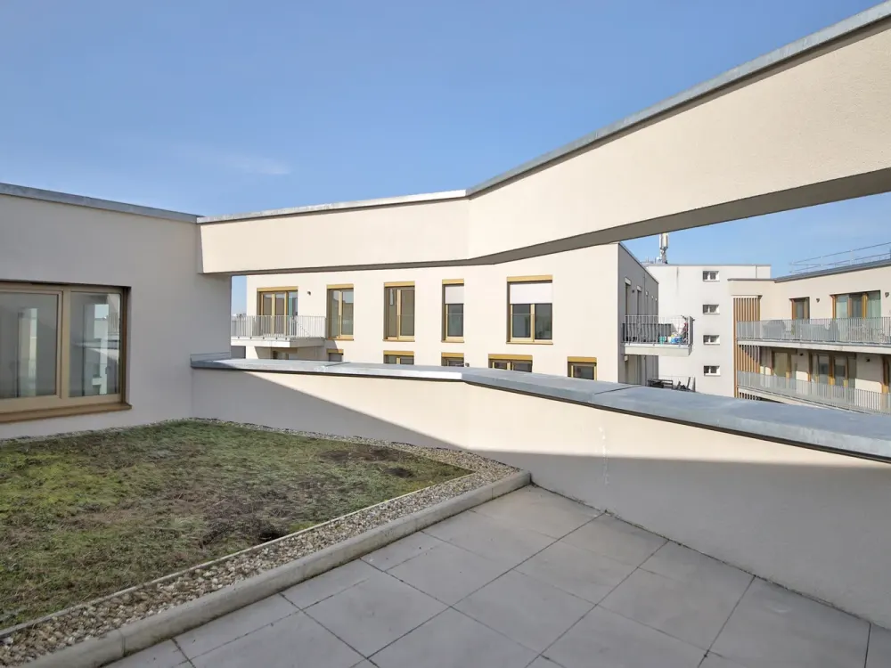 Generosity Meets Quality of Life - 3 Rooms & XXL Roof Terrace