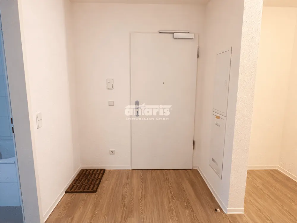 antaris Immobilien GmbH Your Place to Live - Charming 3-Room Apartment with Modern Living Concept