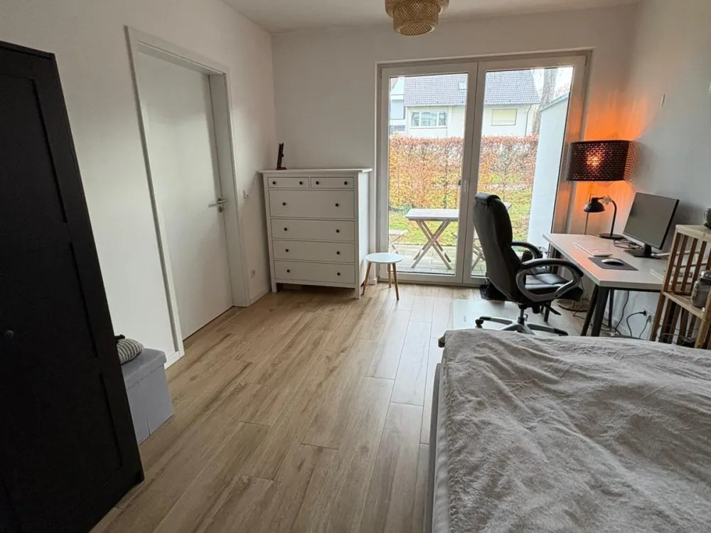 Newly Built Room in 4-Person Shared Apartment with Private Bathroom, Terrace, and Basement