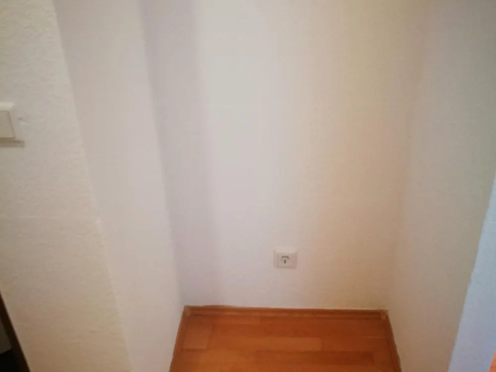 شقة من 4 غرف مع شرفة في MS-Kinderhaus، إمكانية السكن المشترك