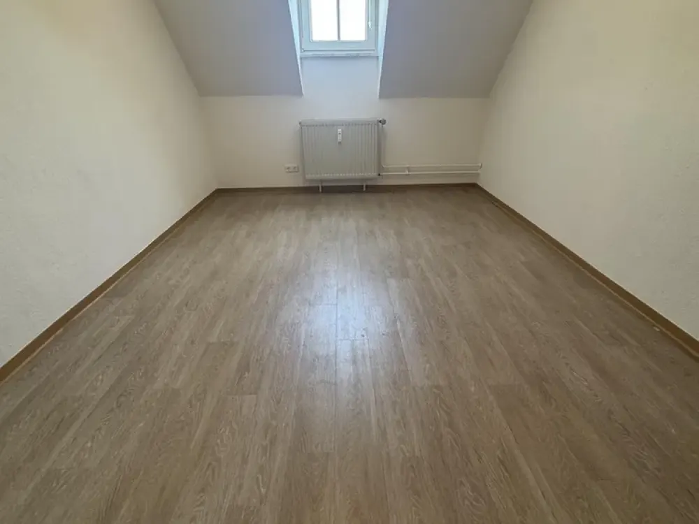 Ideal for Couples & Home Office: Apartment in a Villa in a Prime Location with 2 Separate Work Areas