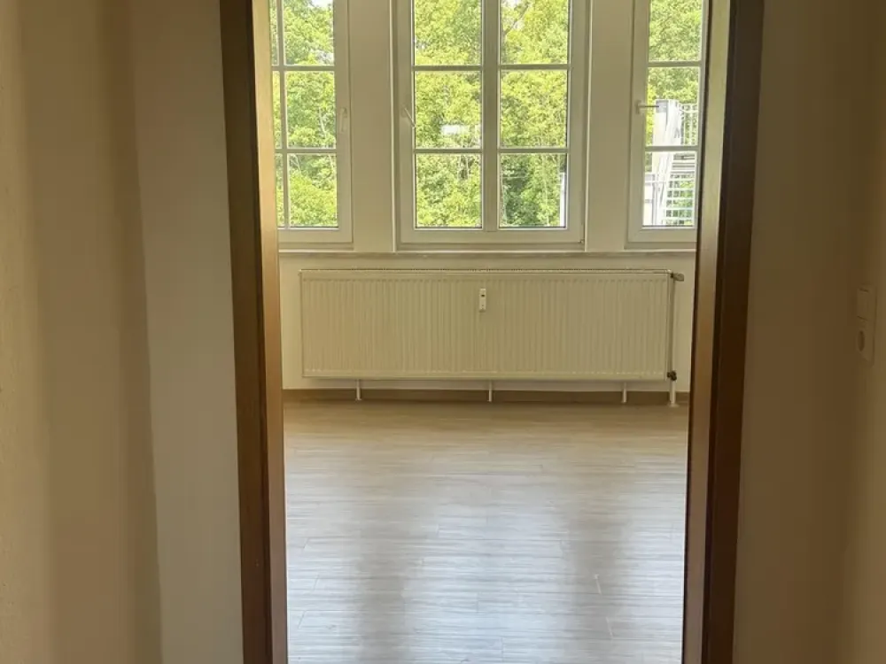 Ideal for Couples & Home Office: Apartment in a Villa in a Prime Location with 2 Separate Work Areas