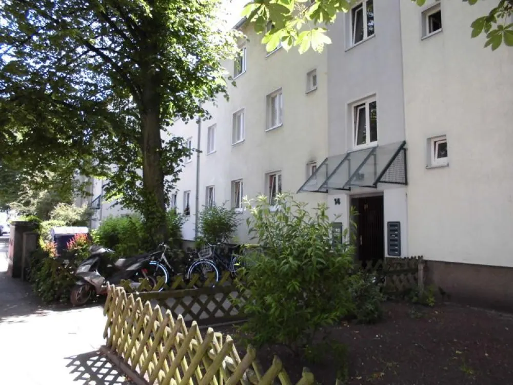 Stylish 3-Room Apartment with Balcony