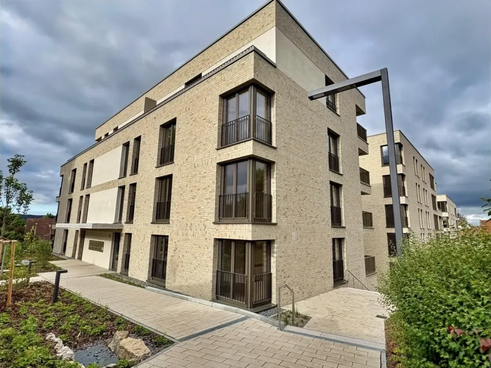 Living Pleasure in the New Building