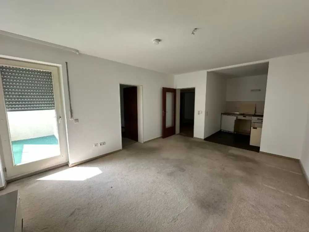 Small 2-Room Apartment with Potential - Quiet Location