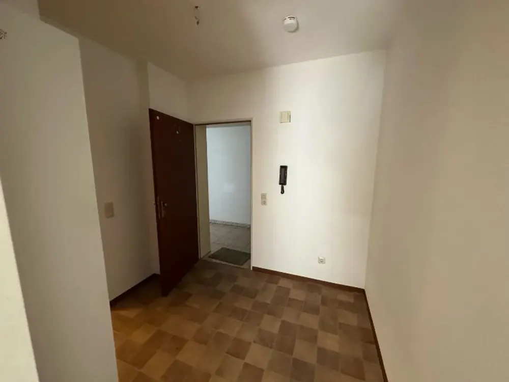 Small 2-Room Apartment with Potential - Quiet Location