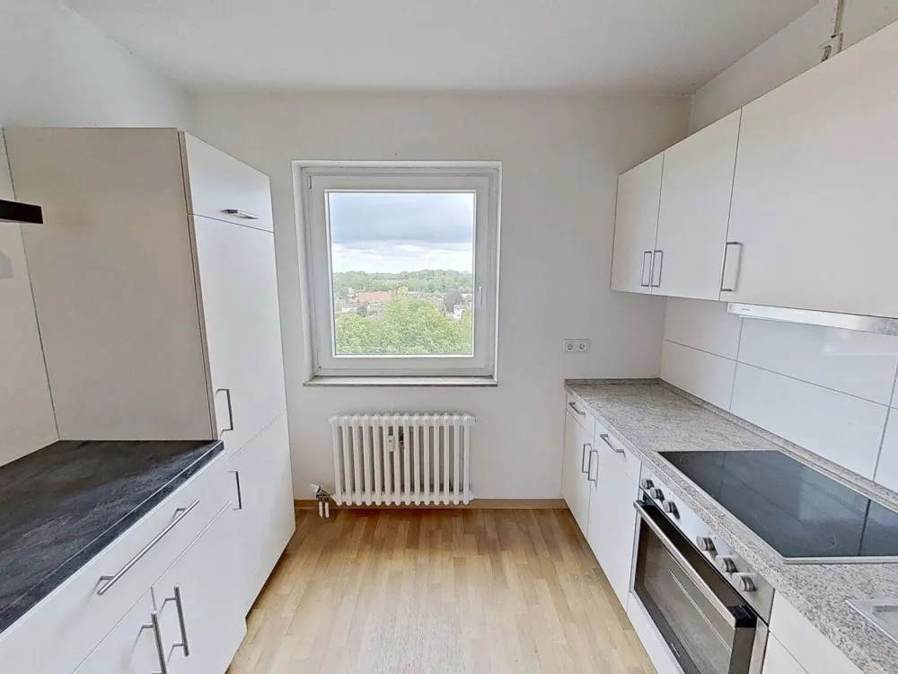 Attention Students & Trainees: Cozy Room in a 3-Person Shared Apartment
