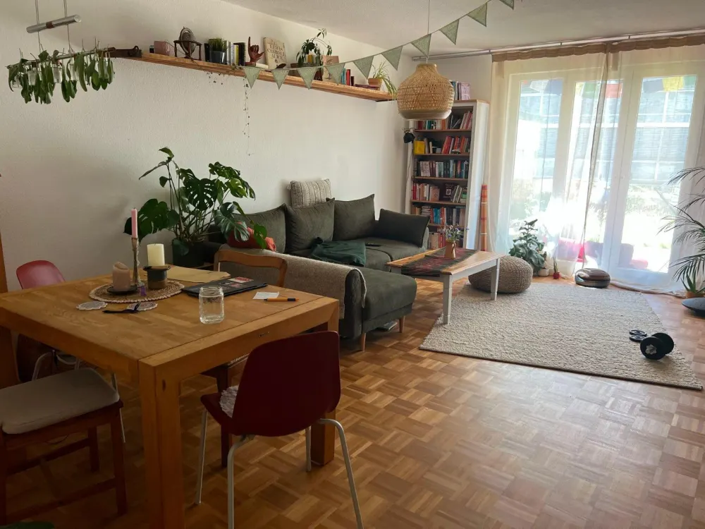 2-Room Apartment at the City Harbor for *Sublease* Nov - March