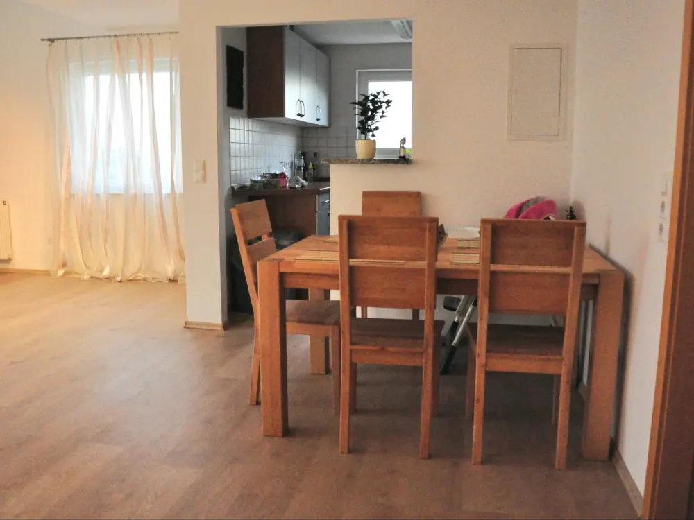 Charming 4-Room Apartment on the 2nd Floor with Attic in Ravensburg