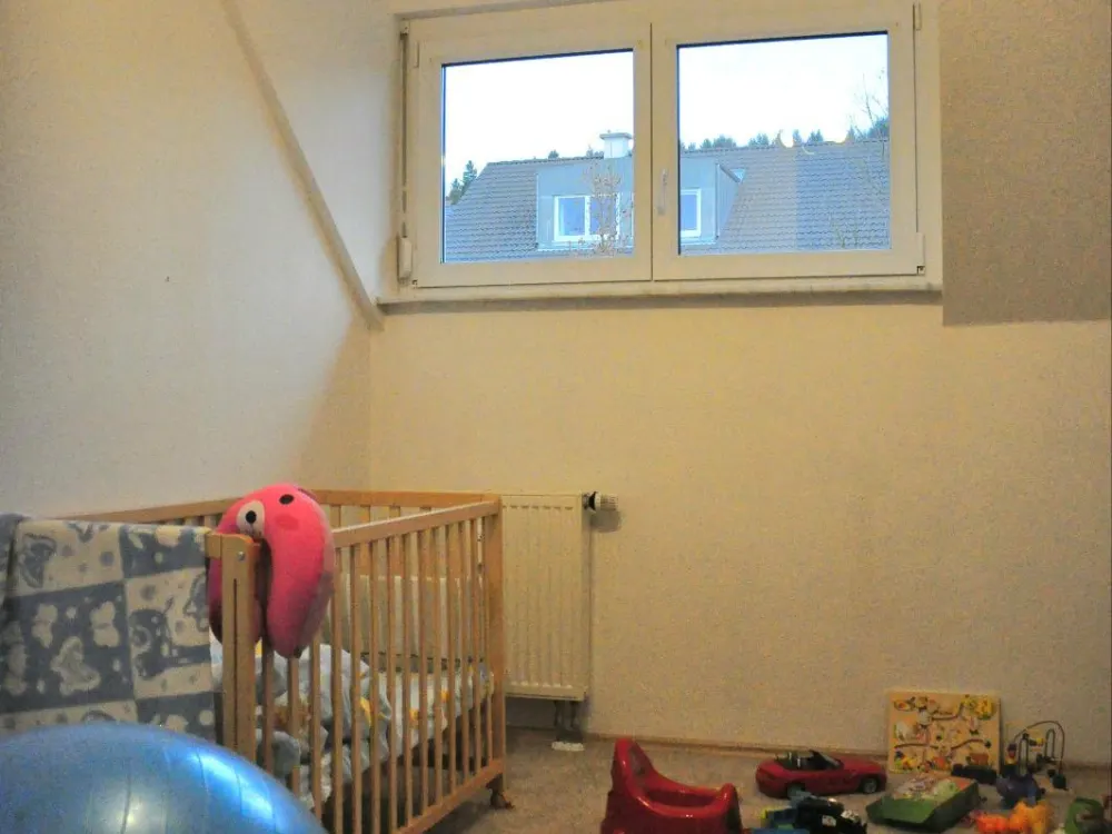 Charming 4-Room Apartment on the 2nd Floor with Attic in Ravensburg