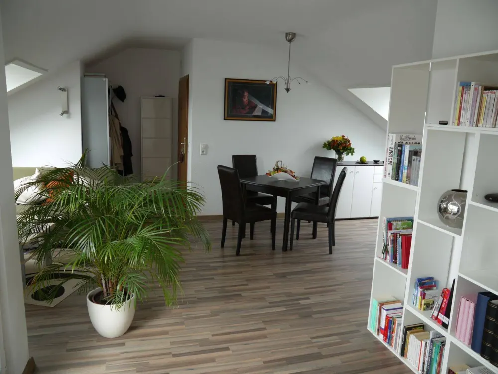 Wohnen im Dachgeschoss mit Fernblick
