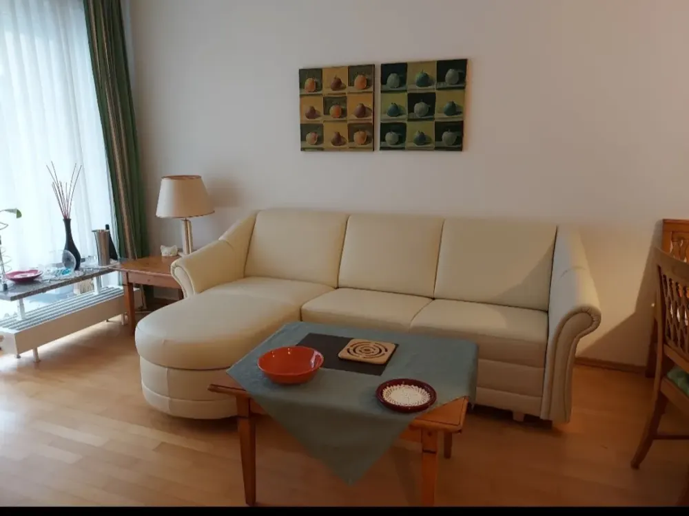 TOP-LAGE! Vollmöblierte charmante 2-Zim.-Wohnung im Zentrum der Maxvorstadt