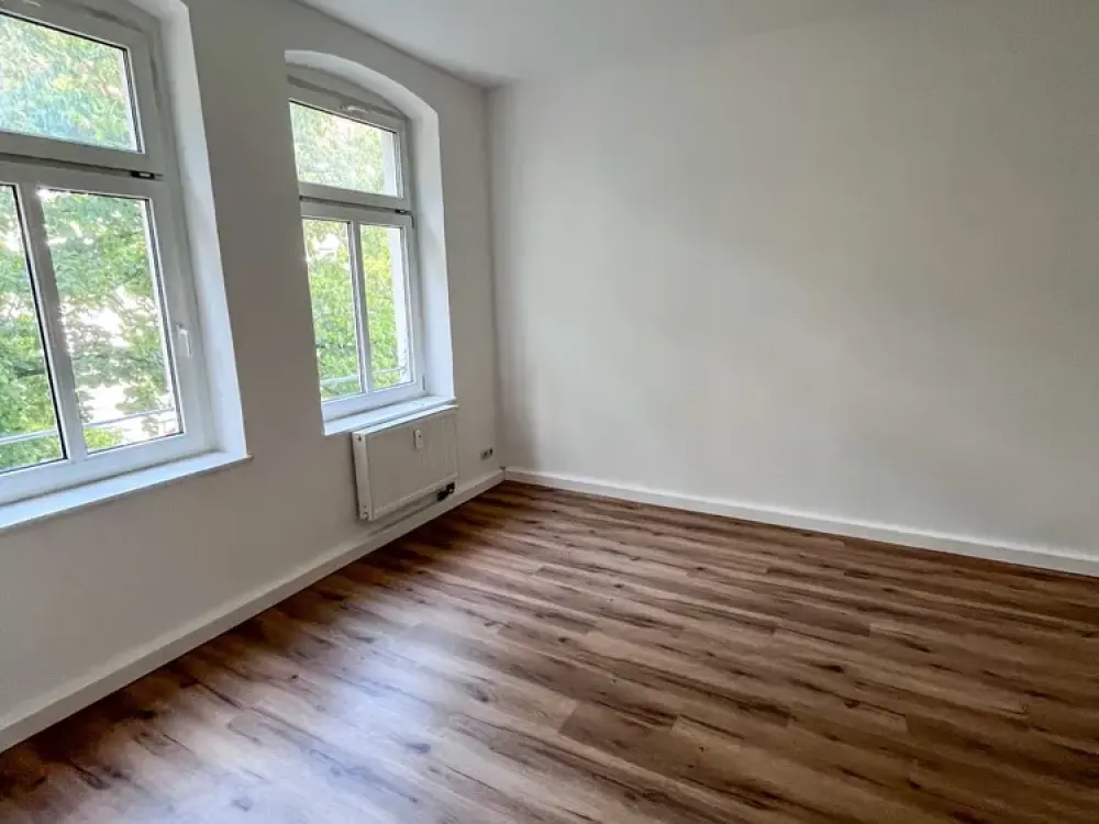 (KLEINE) 5-RAUM-WOHNUNG! - Hier ist Platz für die (kleine) Familie!